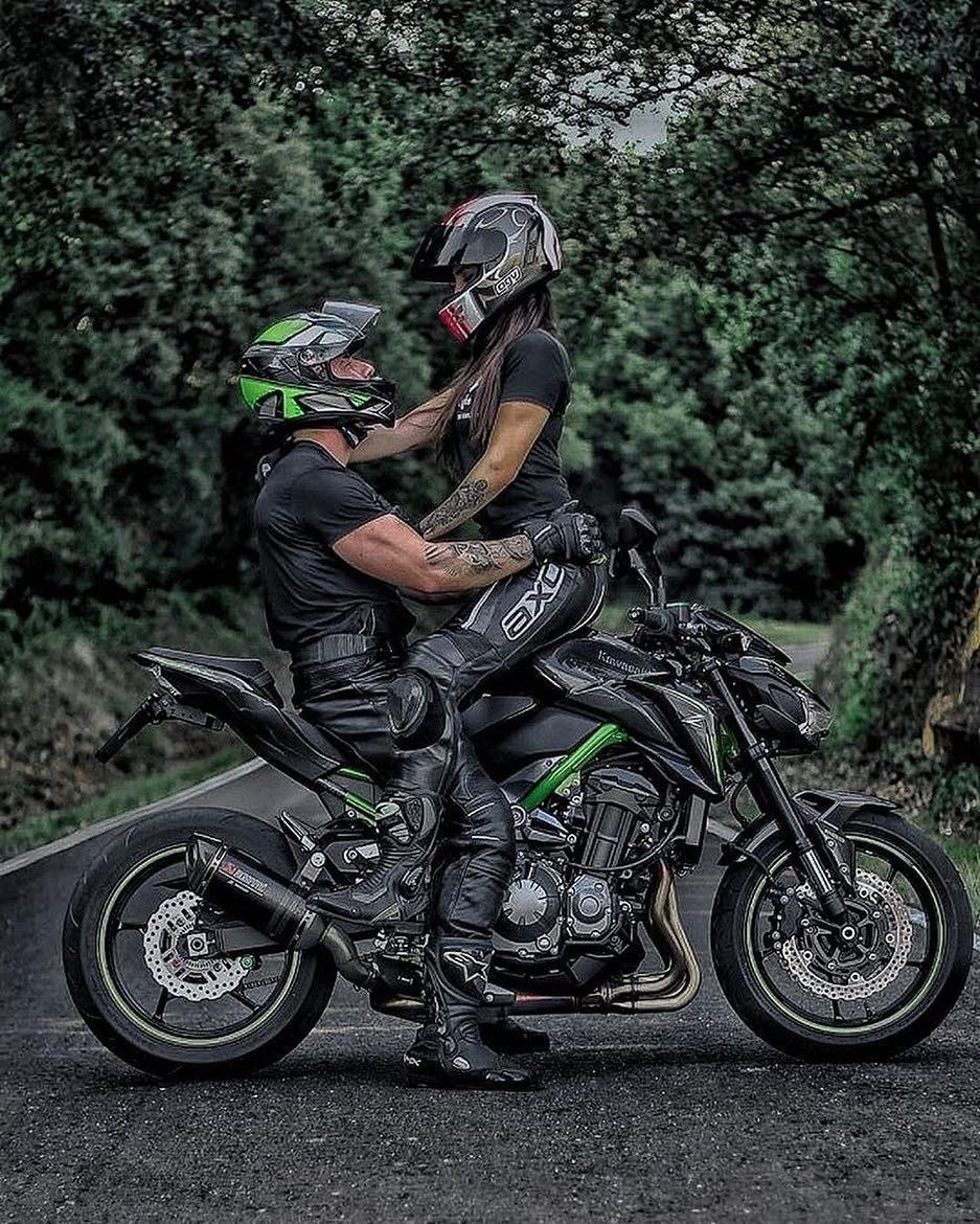 A guy on a sportsbike