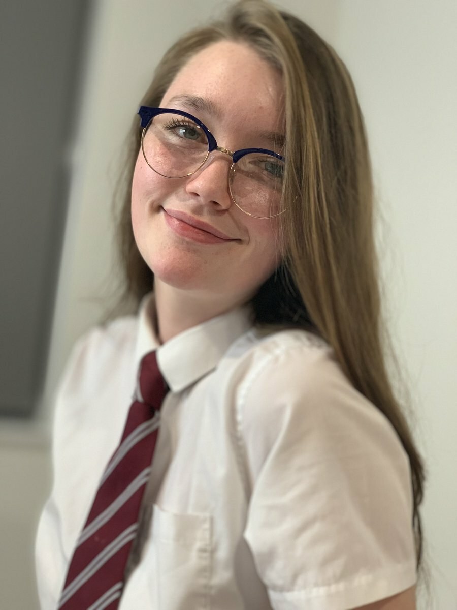 Hazel Moore - Has All Natural Perky Titties torrent