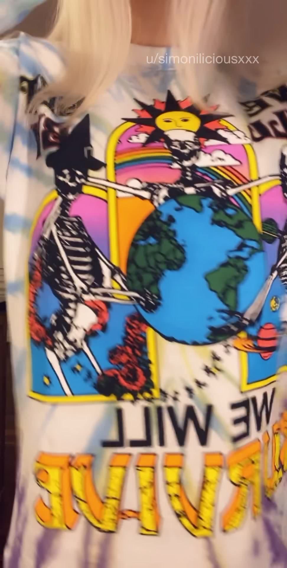 Glitch Mai (59 photos)