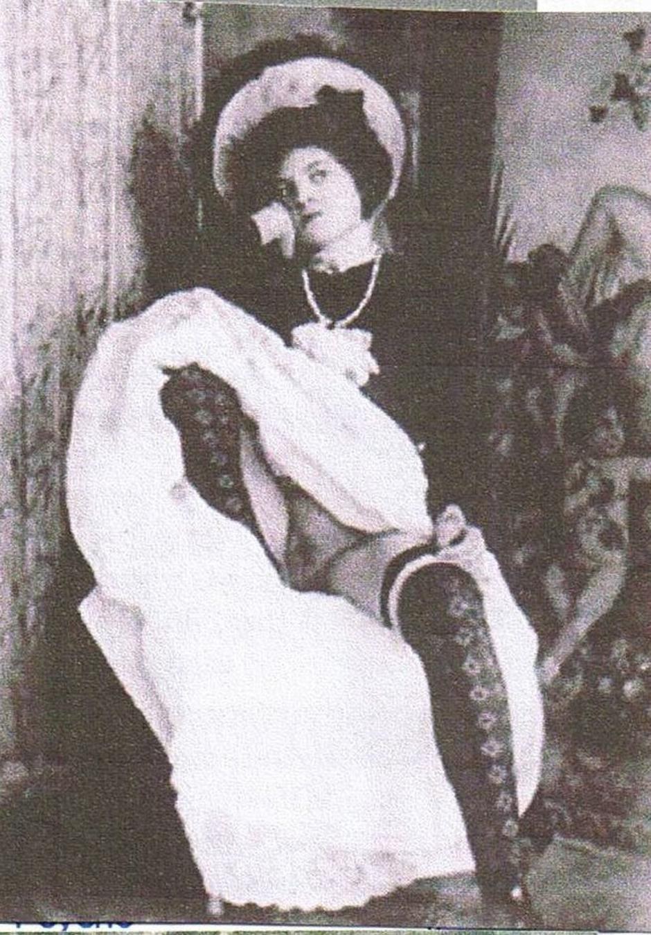 Nude in historical costumes