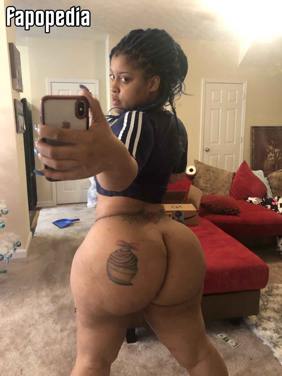 Big ass ghetto Barbie naked