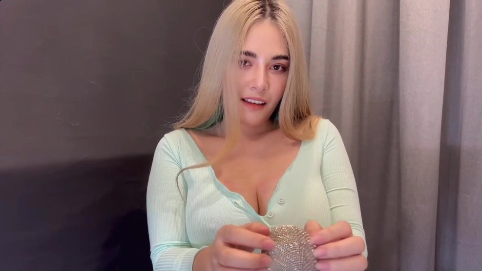 Tatyana Zhukova Moona drain