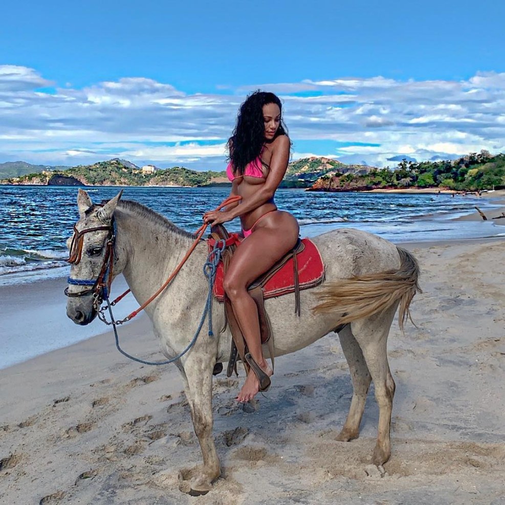 Jennifer Lopez Plaiboy