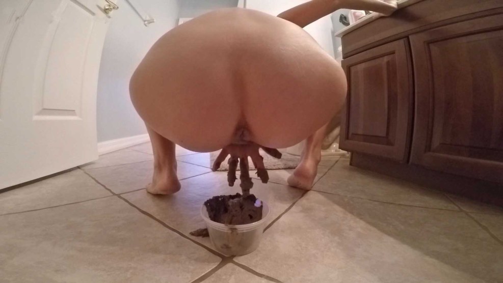 Shit Black Ebony Women Shitting Girls Pooping