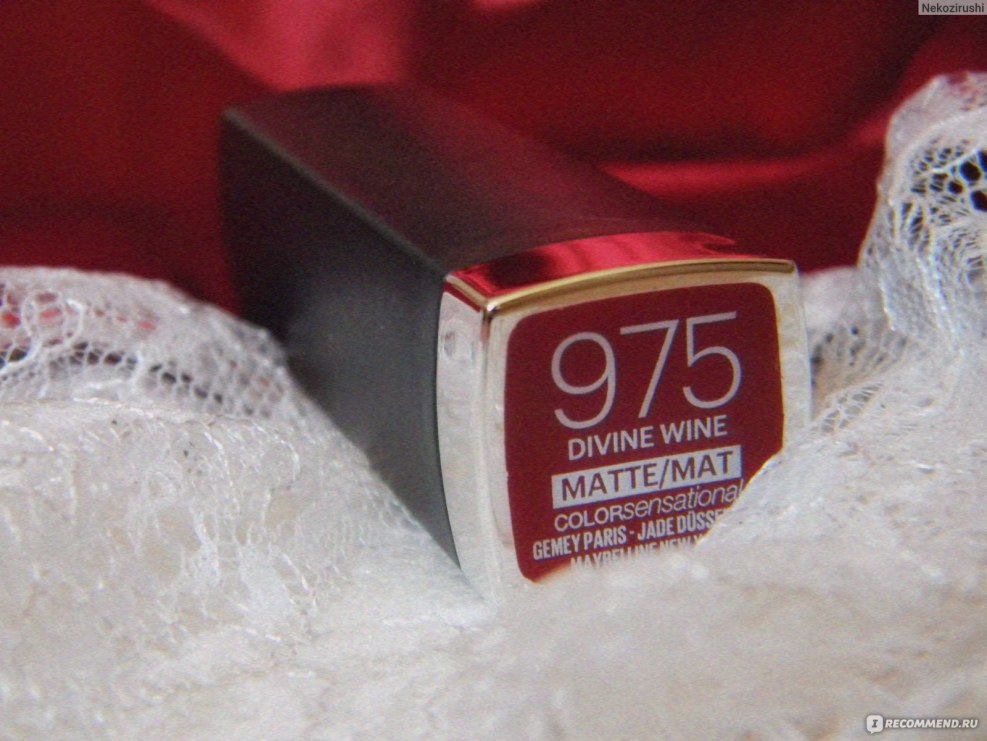 UKATO Studio and Divine Wine