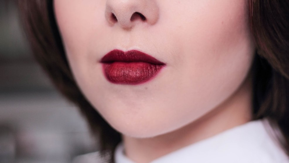 975 shade of lipstick