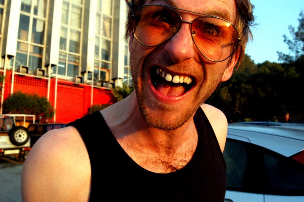 It’s all gone pete tong (2004)