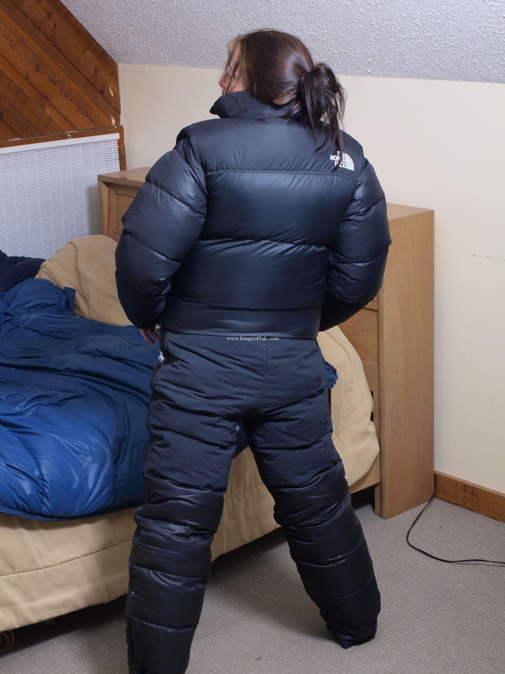 Arctic Hood by Parkasite Daunenkapuze Down Hood