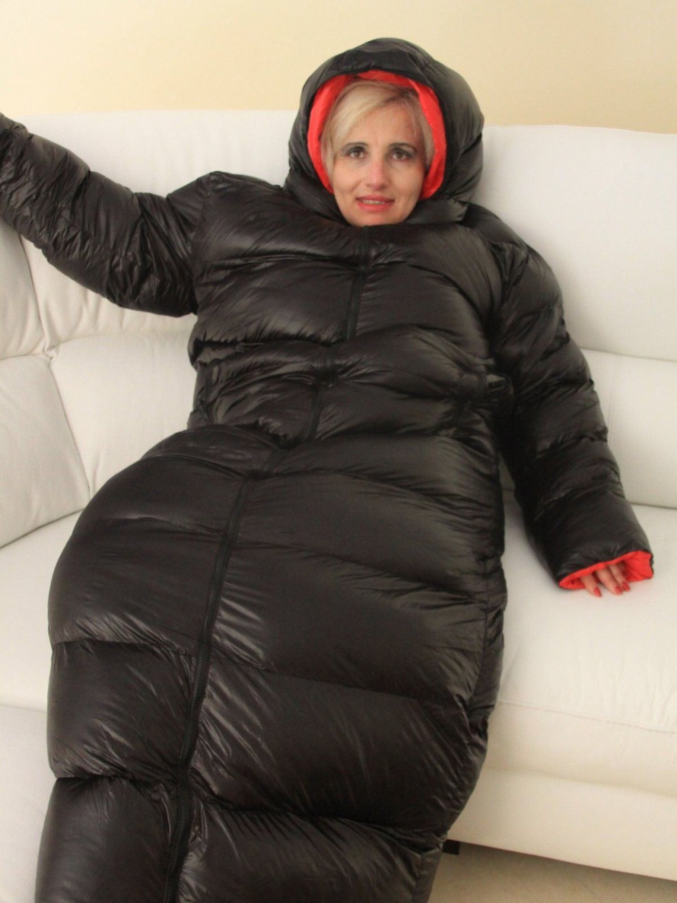 Hannah Klaidon in Leather