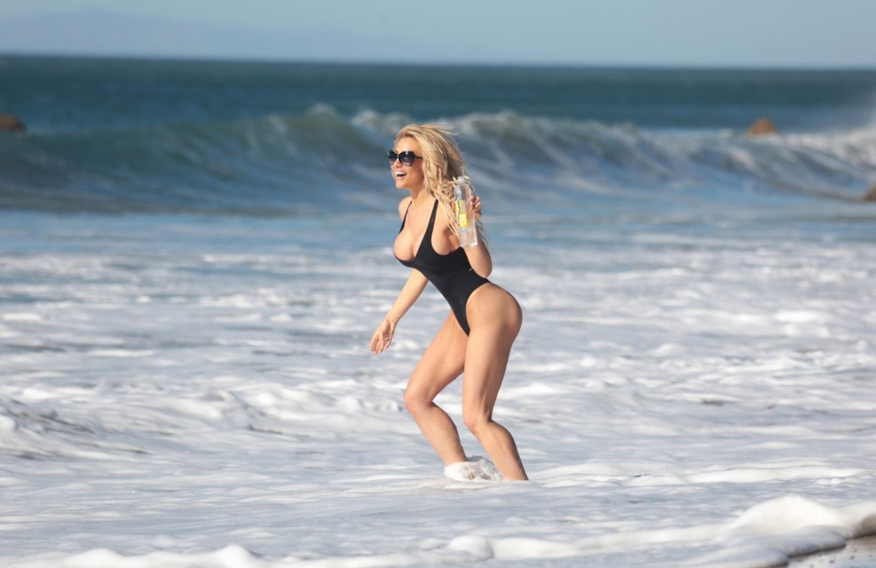 Dalia Elliot photo naked