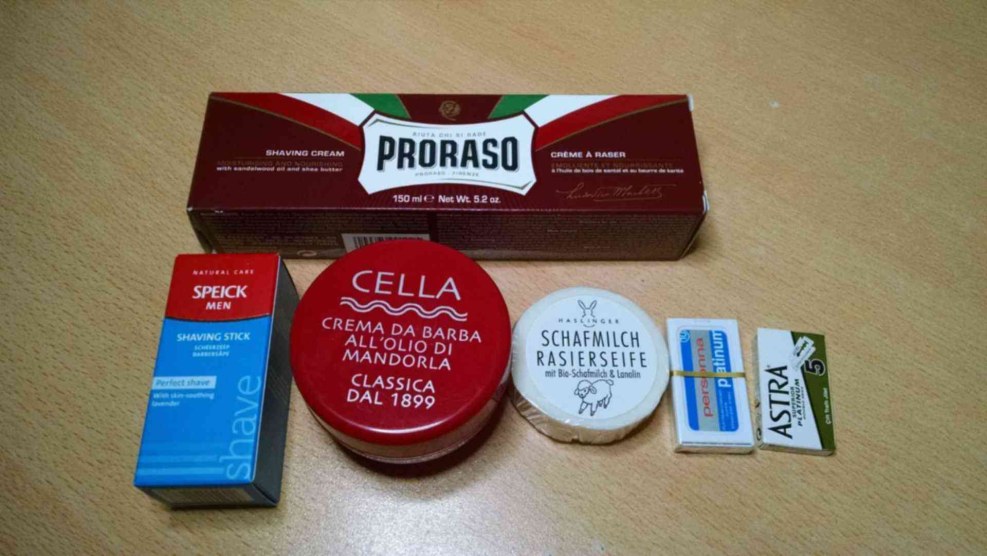 Dirt falls on a razor