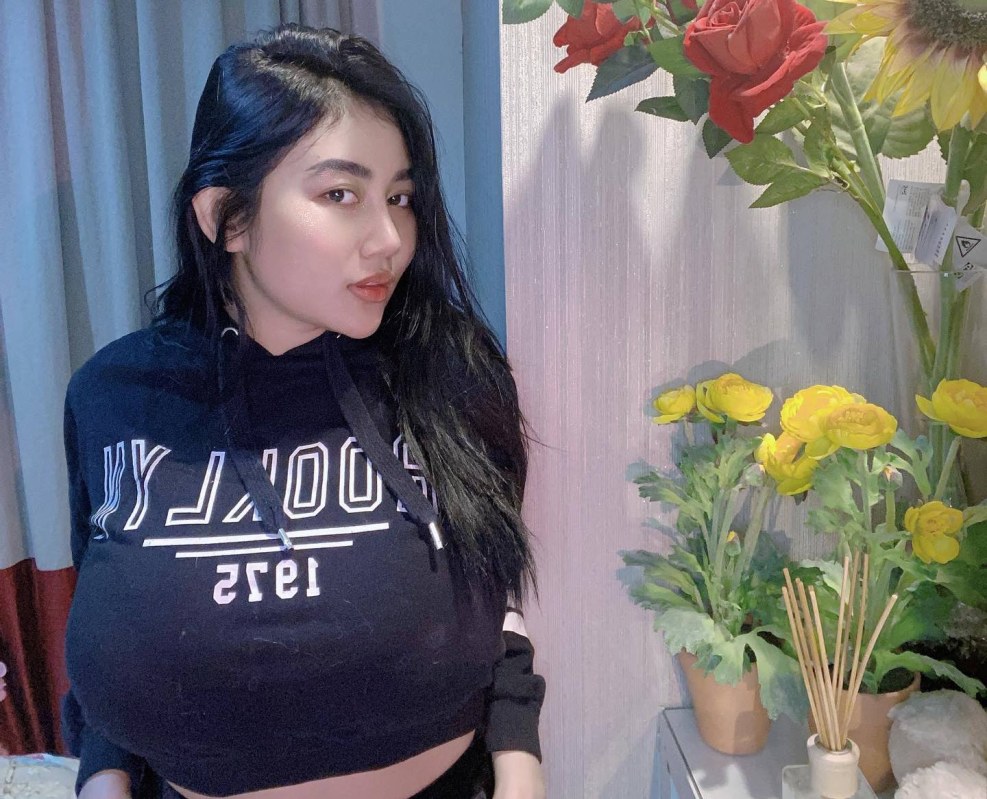 Porcelain stoneware Sorbonne Bezh 50.2x50.2 SG457000N