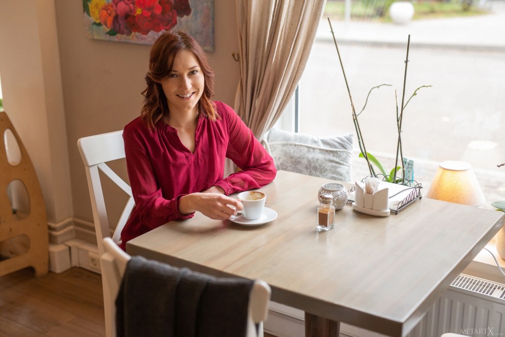 Isabelle Eidlan Latex