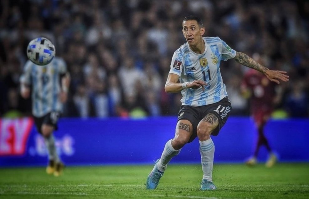 Fucking blondes in the uniform of a policeman