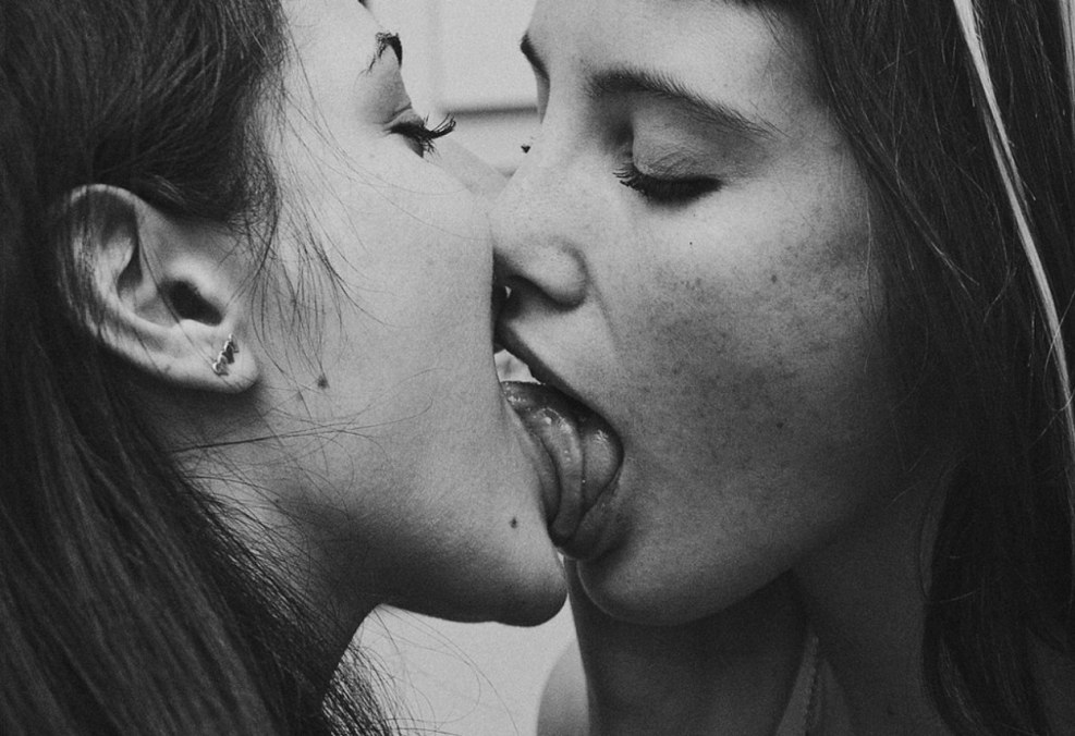 Girls teenagers lesbian
