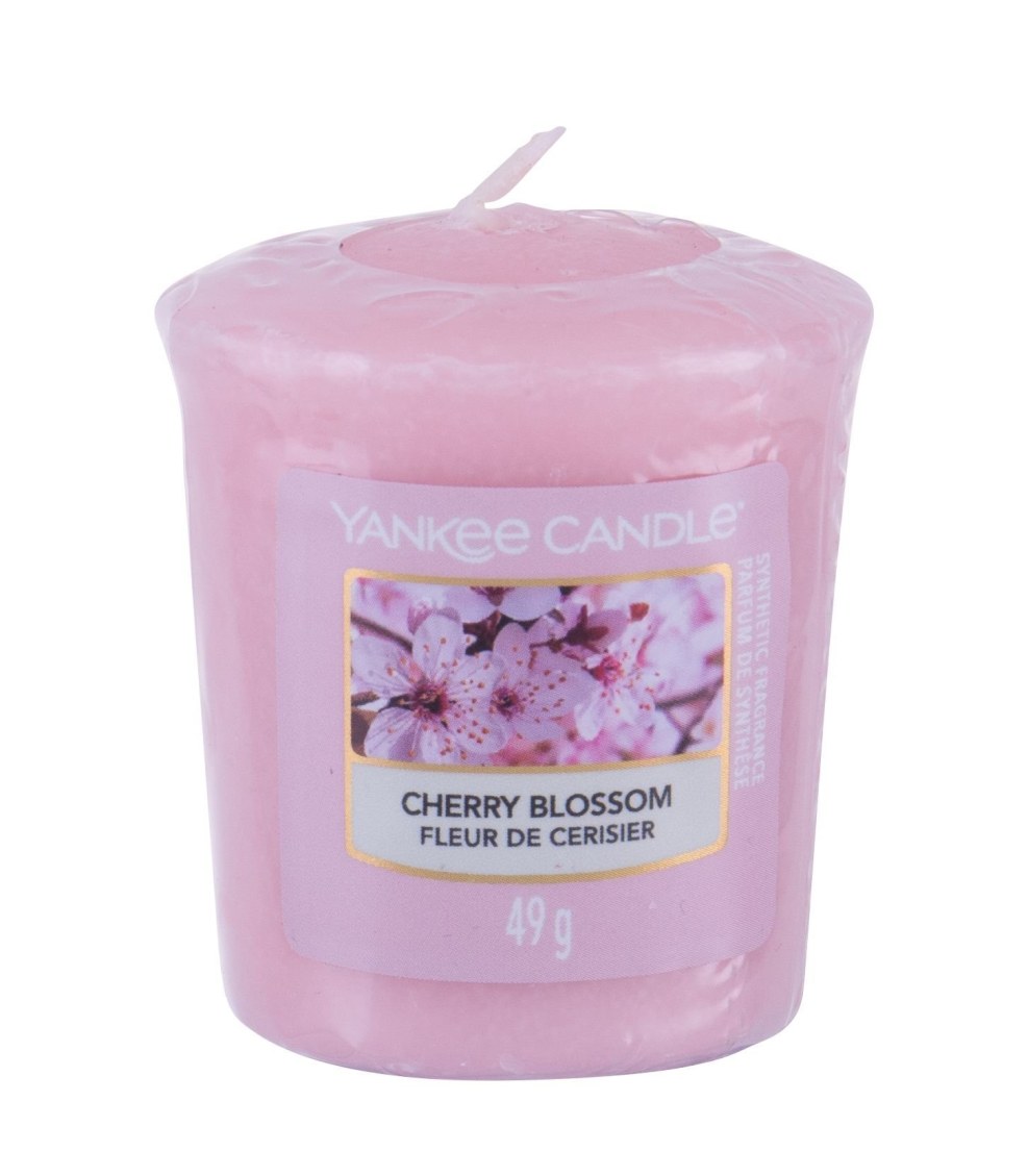 Yankees Kendl candle cherry