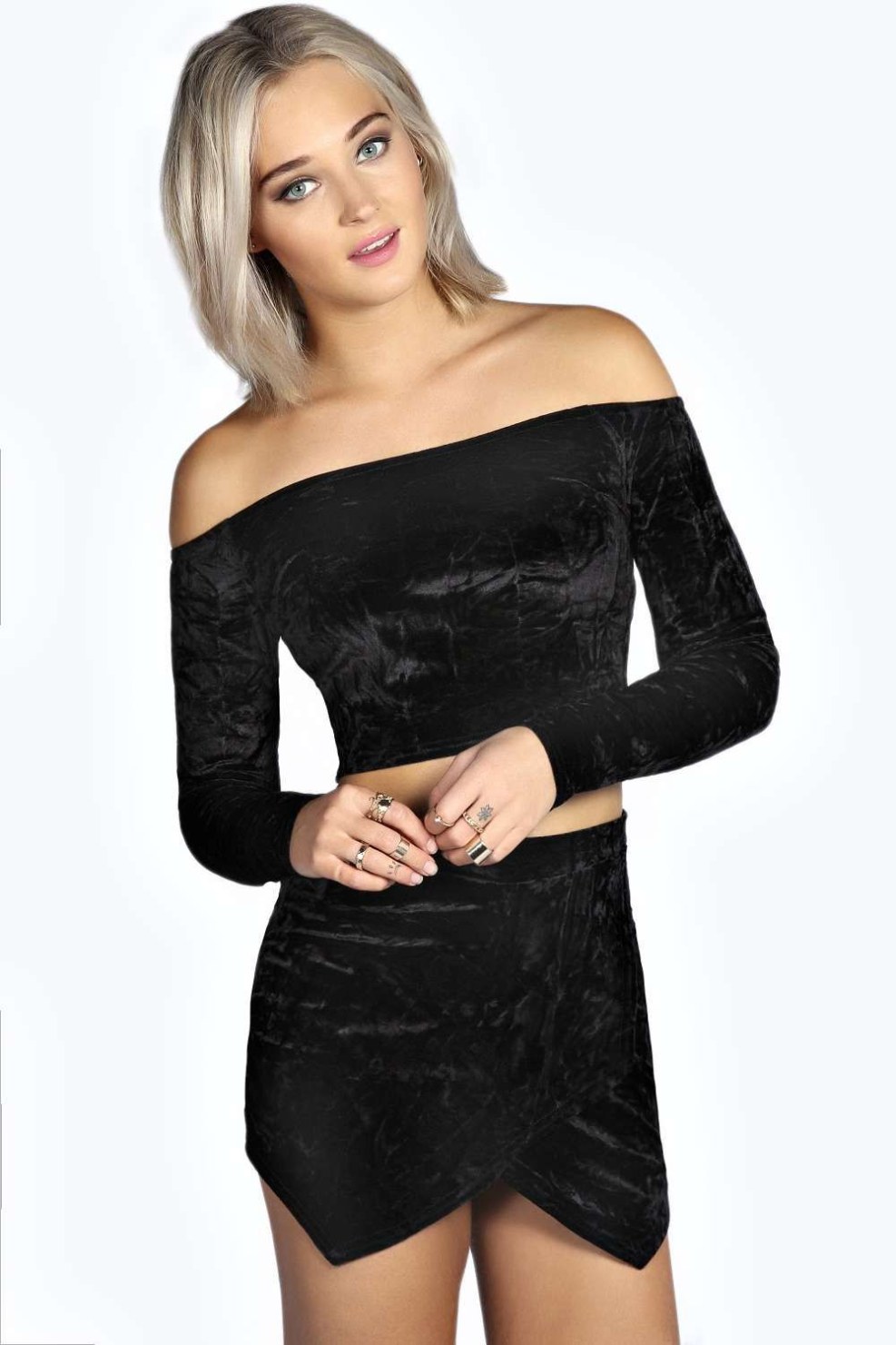 Velvet Sky porn actress