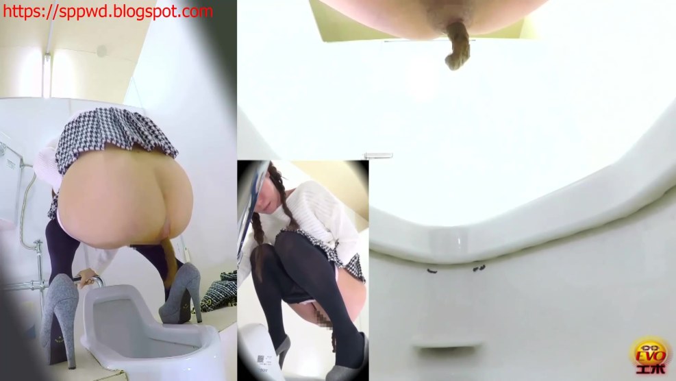 Inside the camera anal Pooping
