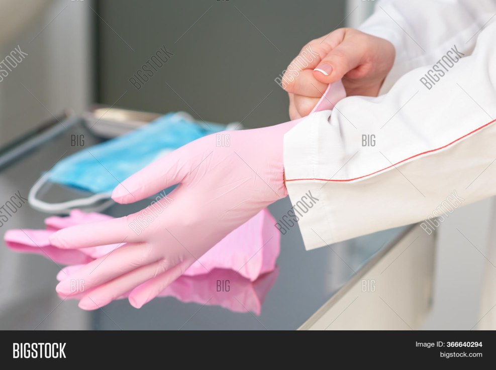Gloves for patients with eczema