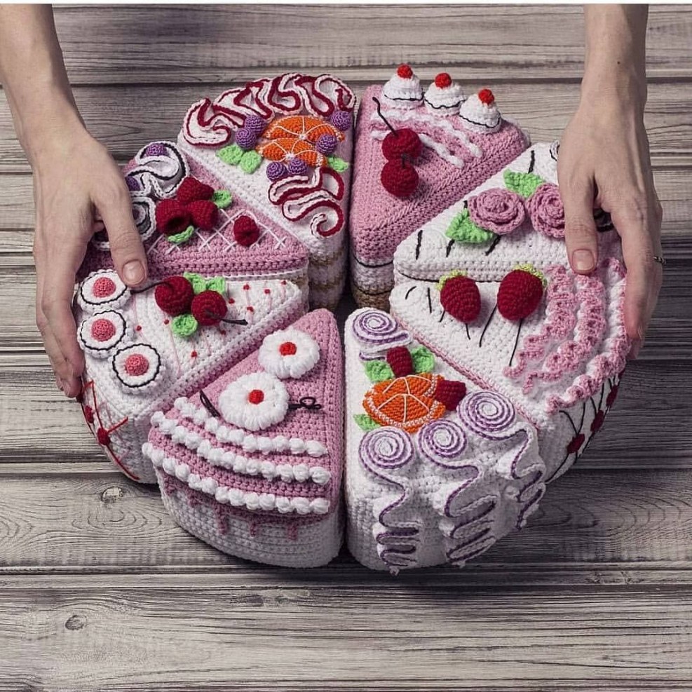 Emma Hicks (Emma Hix)