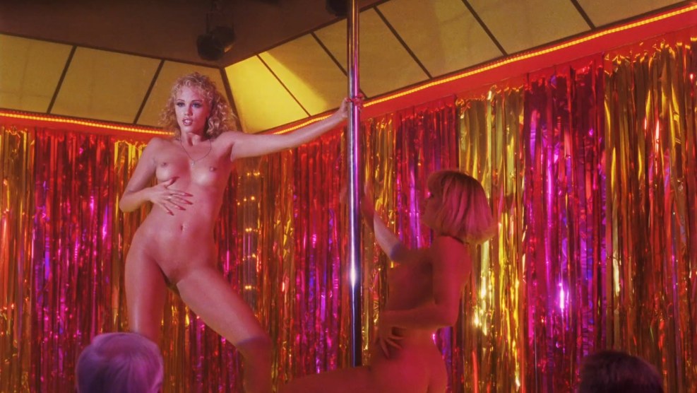 Show Gerls Elizabeth Berkeley ASS