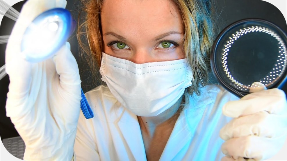 SUSURROSDELSURR asmr