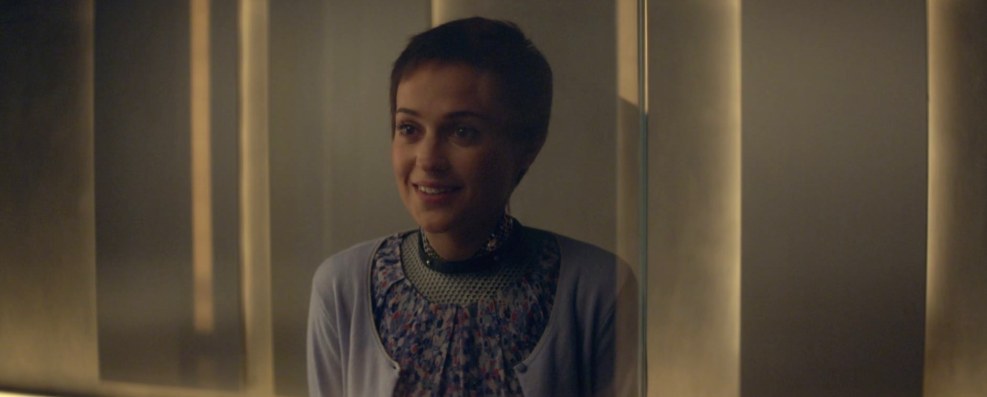 Alicia Vikander bed scene