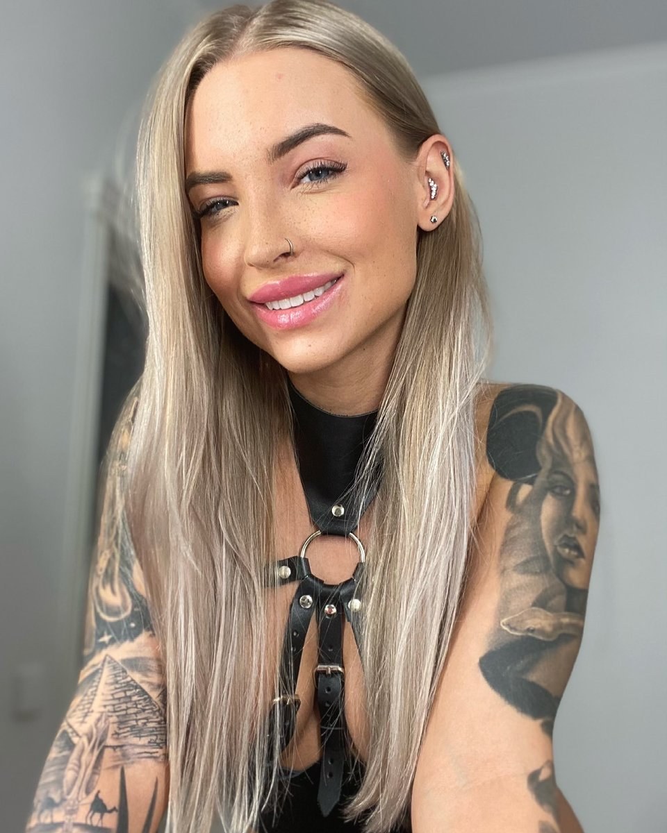 Solar Kate Solo (60 photos)