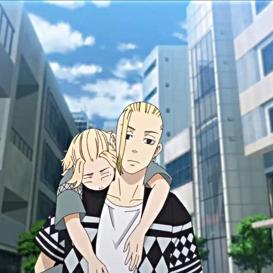 Tokyo Revengers suit