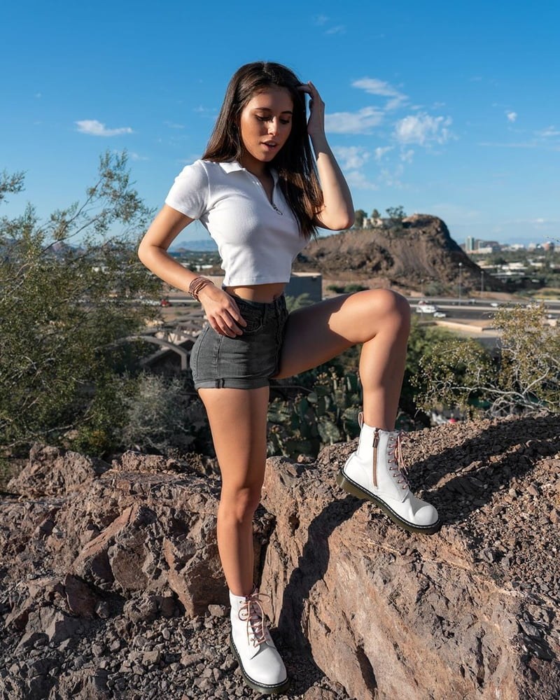 Cleo Summers Legal Advice (50 photos)