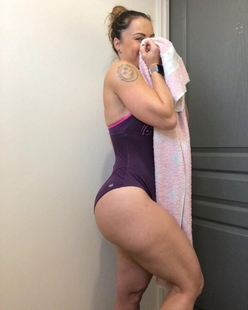 Fitness model Linda Durbesson