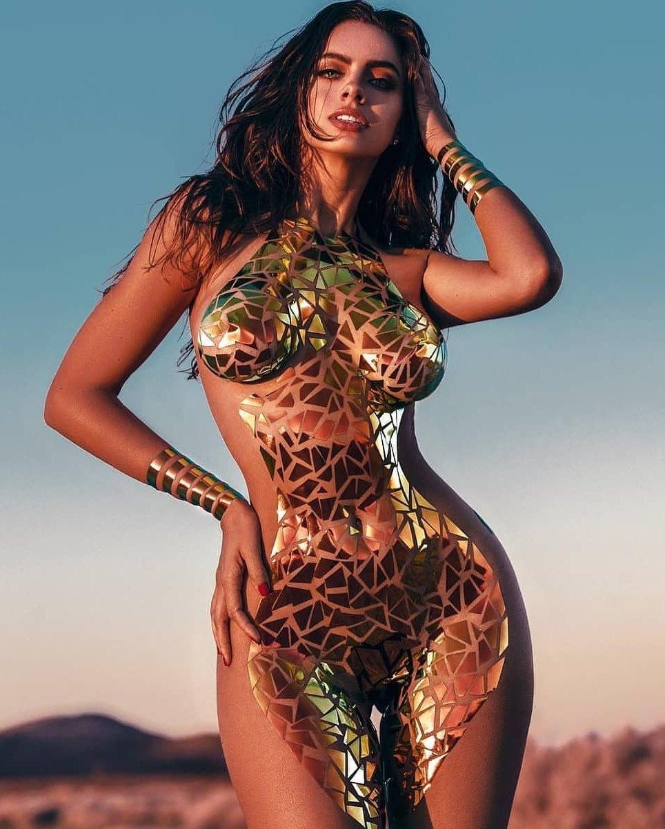 Octagon Gerl Arianny Celeste