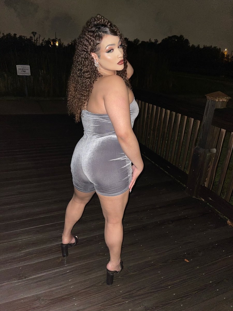 ORLA Baddie (61 photos)