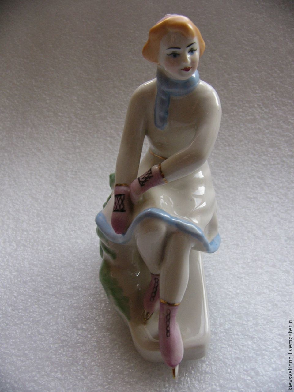 Porcelain Girl (62 photos)