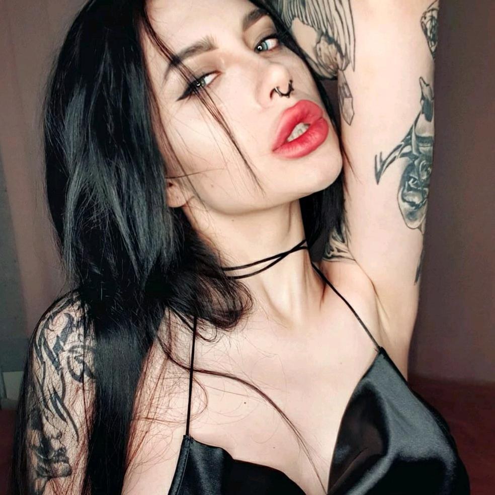 Ukrainian porn actress Sonya Durganova