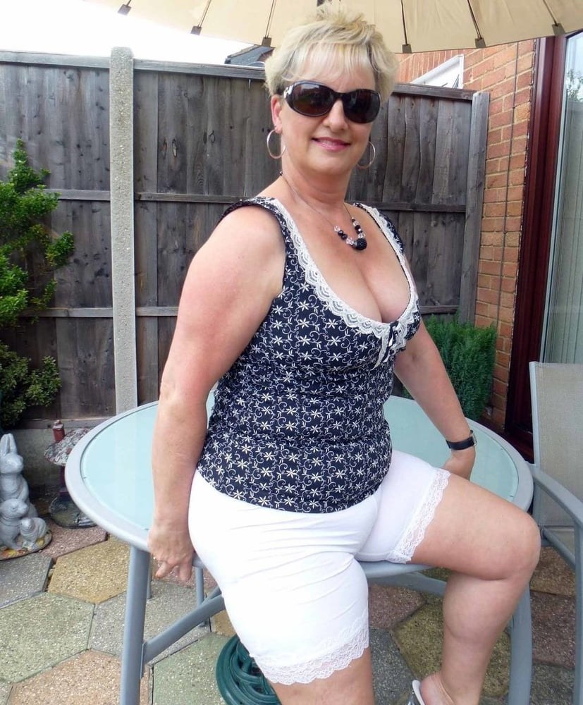 Pantalones on women volume 9