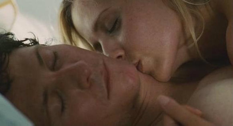Lesbian kiss Sarah Michelle Gellar