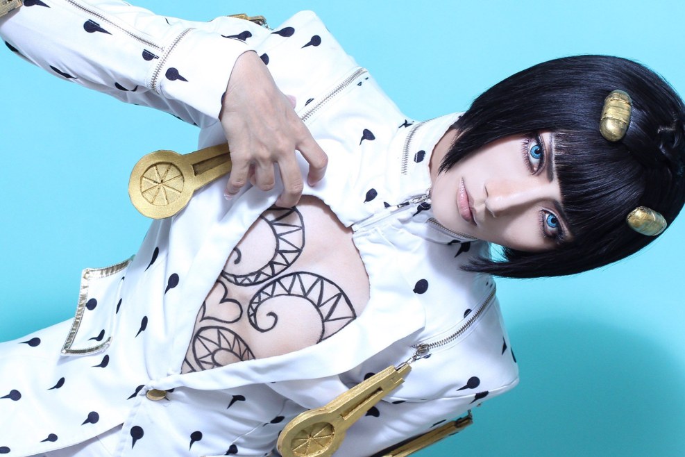 Dio Brando Girl cosplay