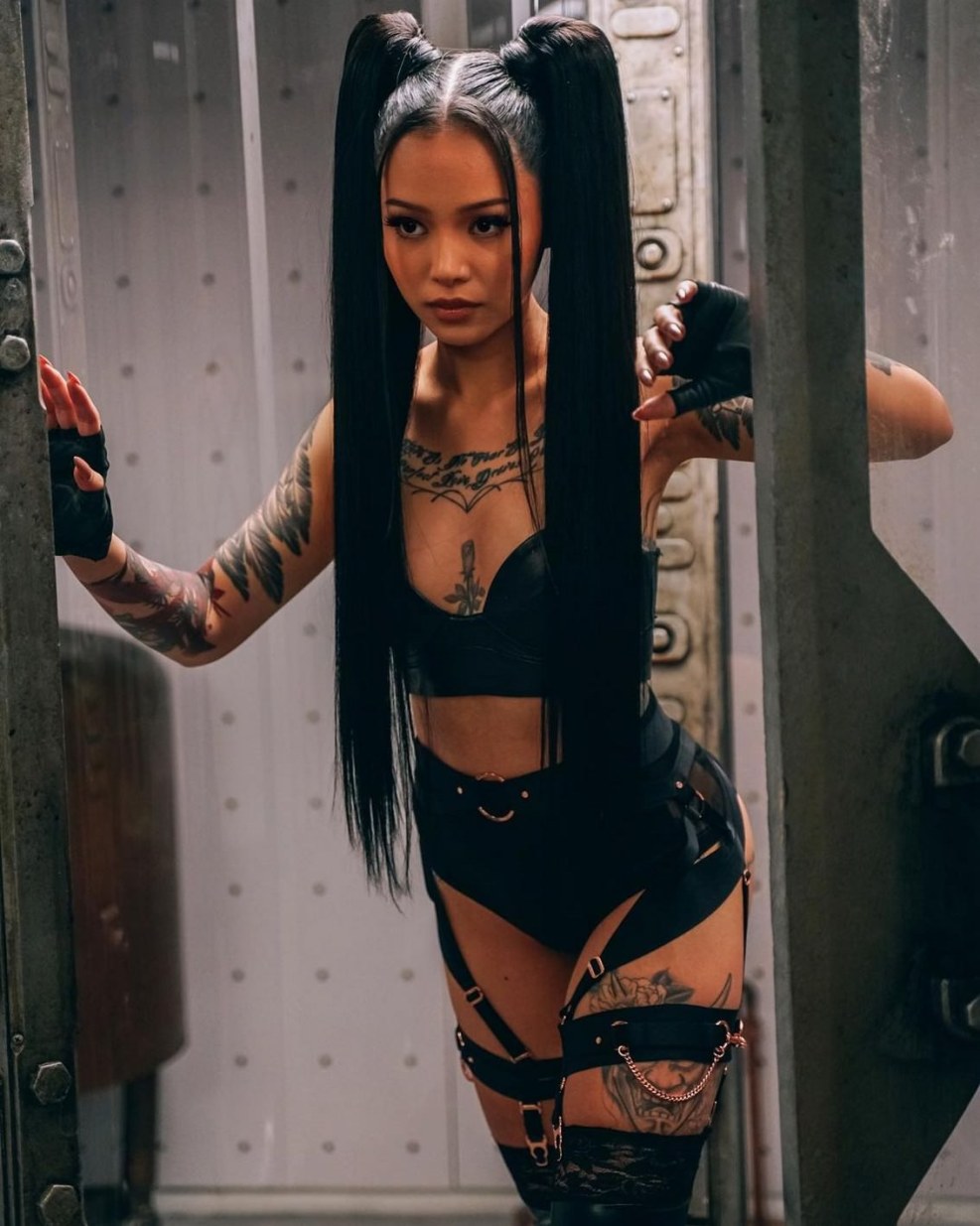 Bella Bells American porn actress