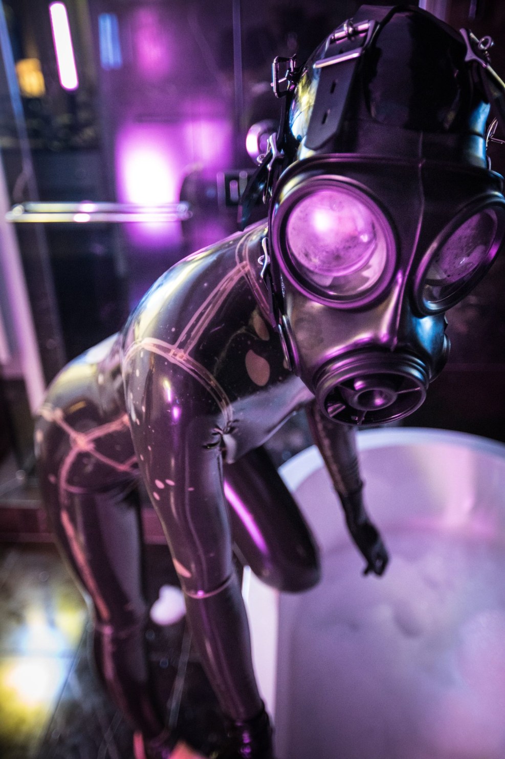 GAS MASK Heavy Rubber