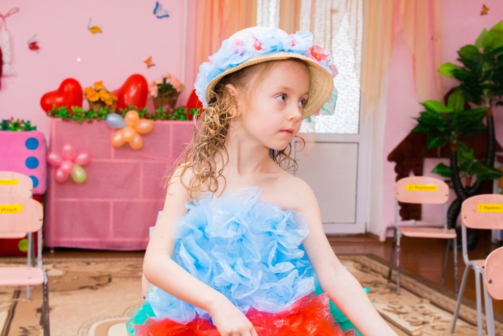 Hair on end the picture