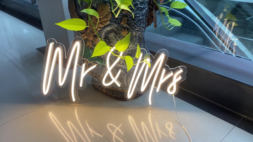 MR MRS Neon