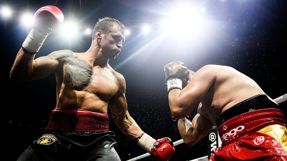 SLAP Battles Art for the screensaver