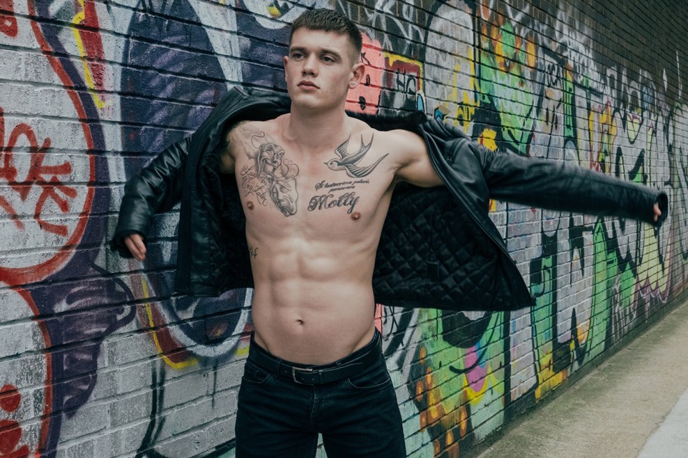 Mindless Selfh Indulgen wallpaper