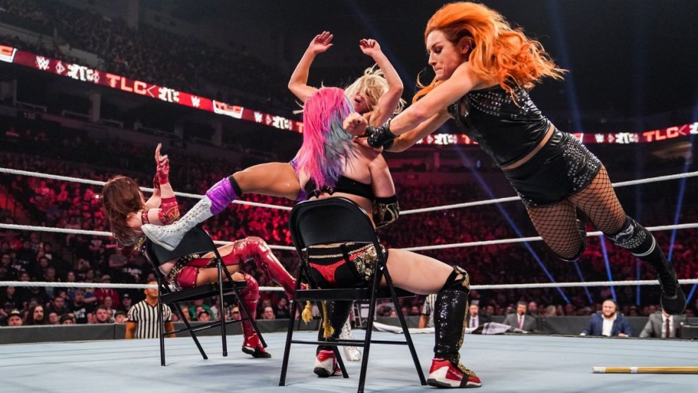 Divas Wrestling with Wire