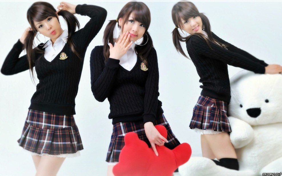 Hwang mi hee in mini