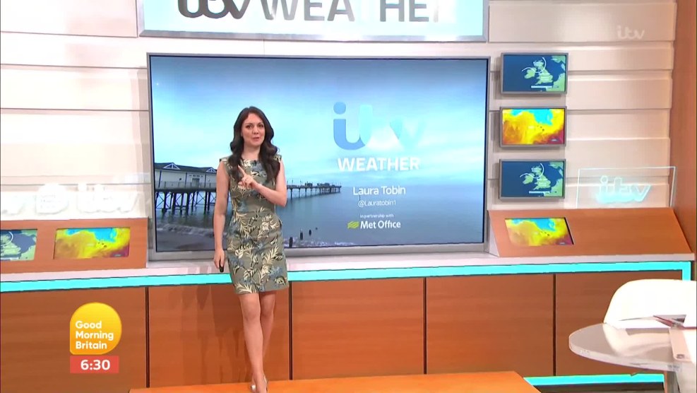 Laura Meunier, Theodora Breux