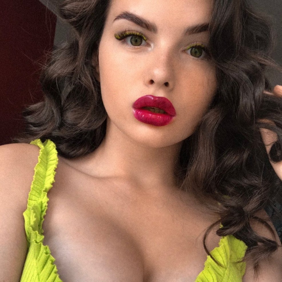 Victoria Romanova Volzhsky