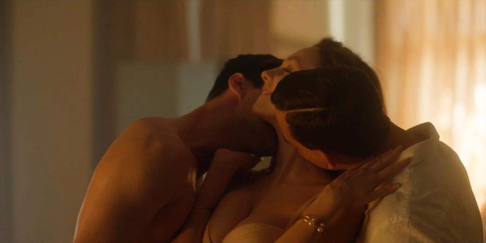 Esther Elite Elite bed scenes