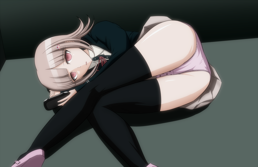 Danganronpa Nanami Chiaki Feyssitting
